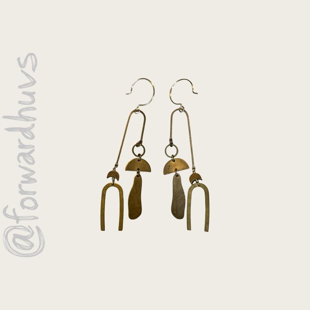 Vintage Handcrafted Brass Modernist Statement Dangle Earrings 3.5” - Picture 3 of 6